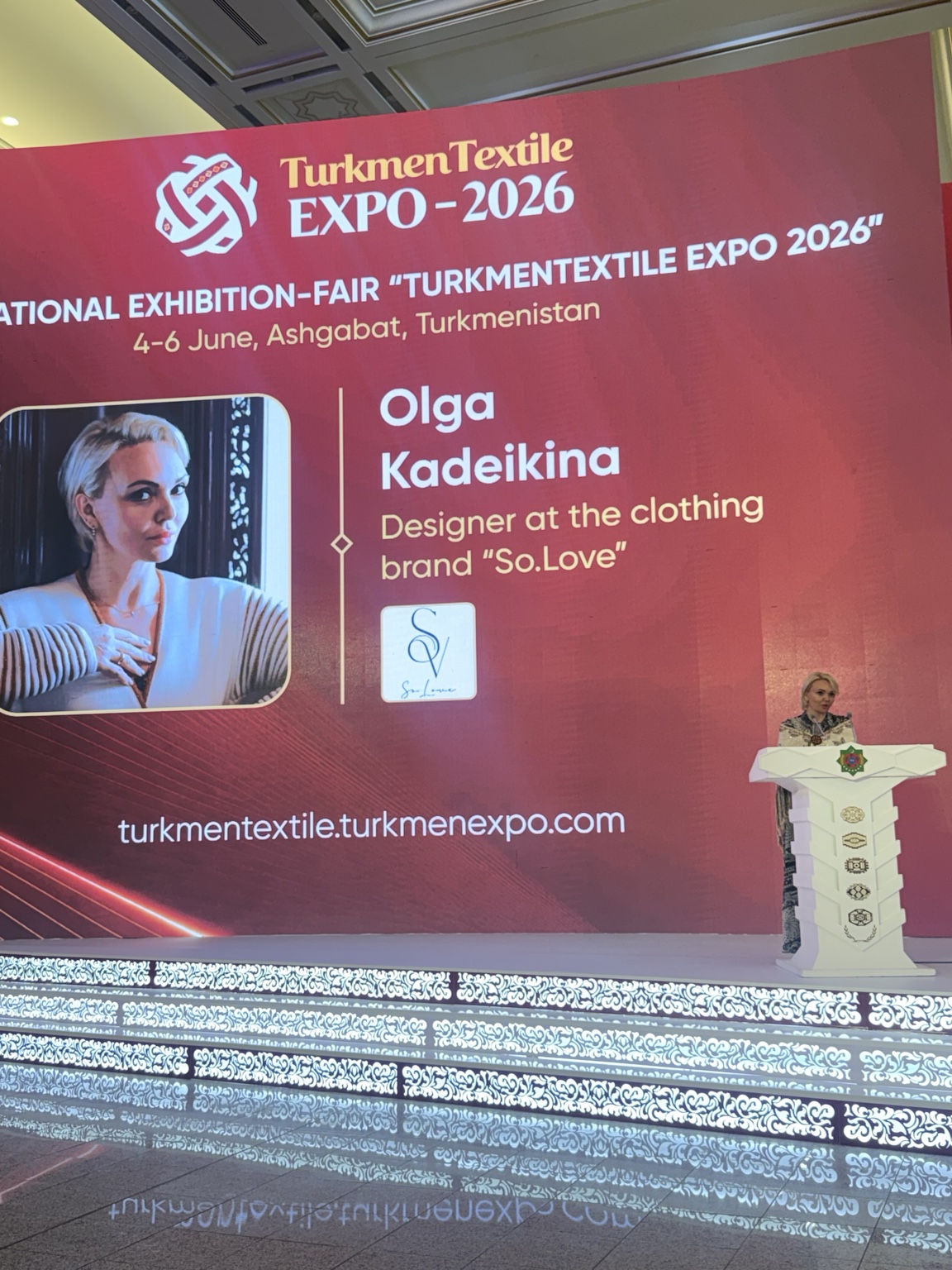 Ольга Кадейкина выступает на TurkmenTextile Expo 2026 в Ашхабаде